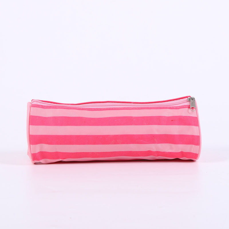 Memperkenalkan Beg Pen Pouch Pen Slim: Cara yang Mudah dan Bergaya untuk Membawa Pen Anda
